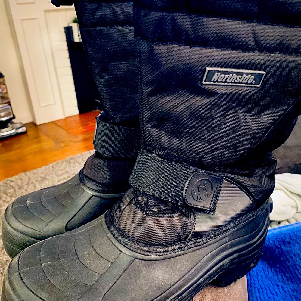 Size 9 northside boots